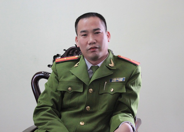 Thiếu tá Đặng Văn Giang, Phó trưởng phòng cơ quan cảnh sát điều tra, Phó trưởng công an huyện Yên Mỹ, nói về người thuộc cấp nhiệt huyết Đào Văn Đồng