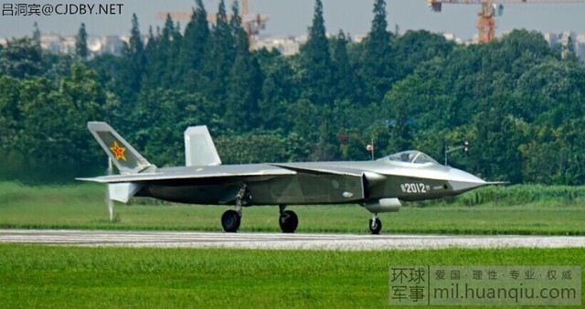 Hình ảnh J-20 số hiệu 2012 được đăng tải trên các phương tiện truyền thông Trung Quốc đợt giữa tháng 7