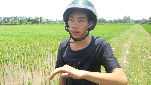 Anh Trần Văn Phú, con trai ông Thu kể lại sự việc cho PV.
