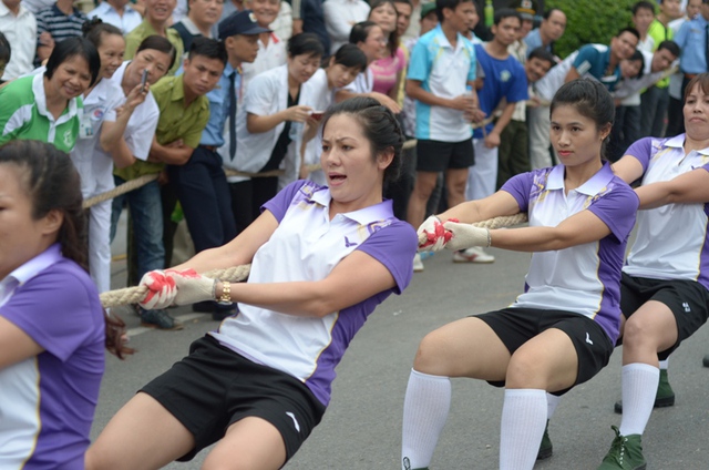 Một trong những môn thi đấu luôn đem lại không khí vui nhộn, quyết chiến.