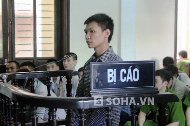 Bị cáo Trần Văn Đô, người trực tiếp dùng súng bắn chết nạn nhân Thành.