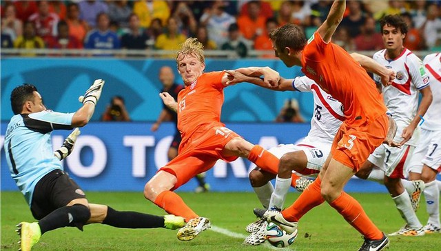 Hà Lan đã vấp phải Costa Rica chơi quá kiên cường