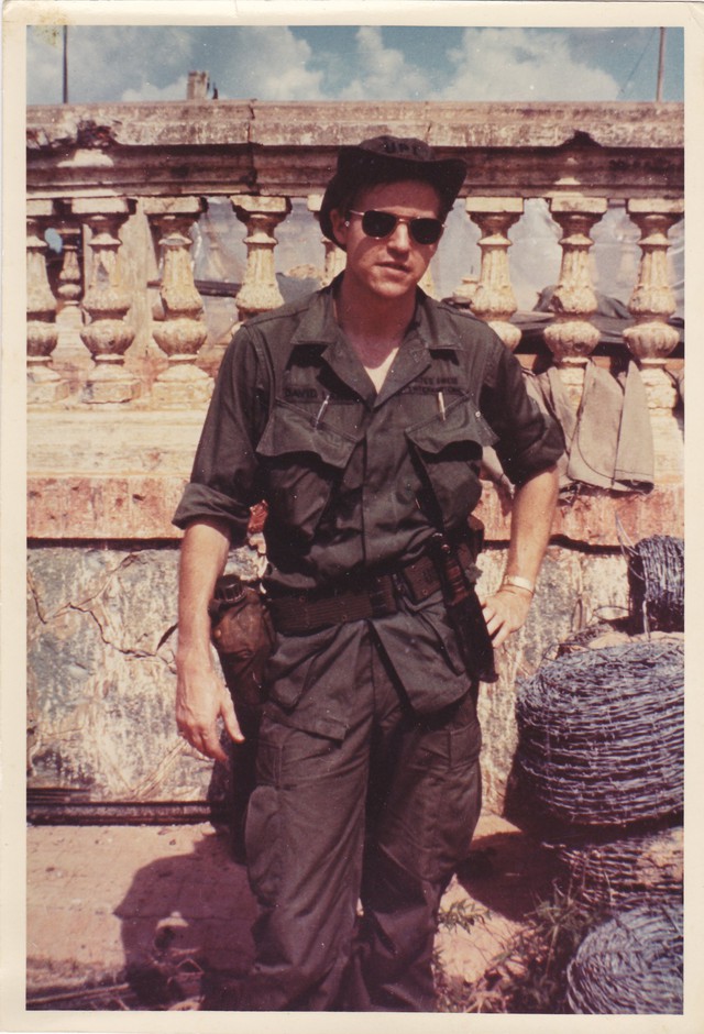 David Lamb tại chiến trường Đà Nẵng năm 1968 (ảnh do nhân vật cung cấp)
