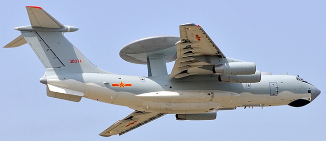Phối hợp tác chiến với máy bay cảnh báo sớm KJ-2000, J-10B sẽ trở thành một mối đe dọa nguy hiểm với các quốc gia Nhật Bản, Hàn Quốc