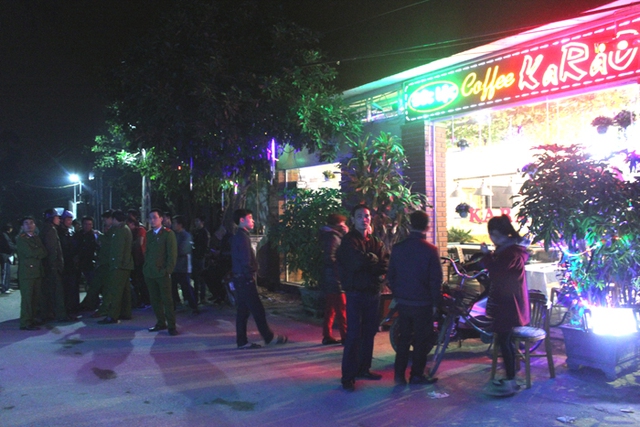Quán karaoke Đức Lộc (Hưng Lộc, TP Vinh) nơi xảy ra vụ nổ súng kinh hoàng.