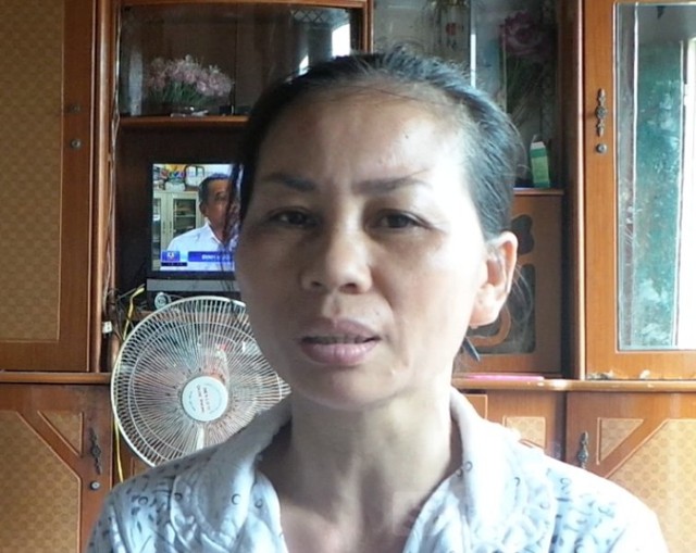 Bà Đắc Thị Thương, mẹ của Trung úy Quang