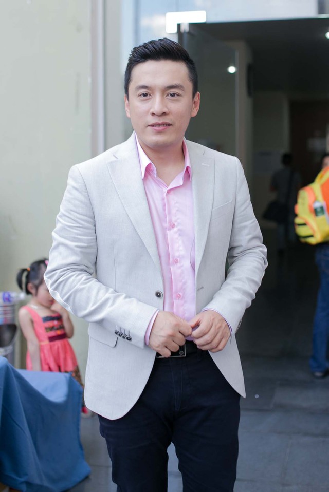 Bên cạnh Lưu Hương Giang và Hồ Hoài Anh, nam ca sĩ Lam Trường cũng là một trong bốn vị giám khảo của mùa thi năm nay.