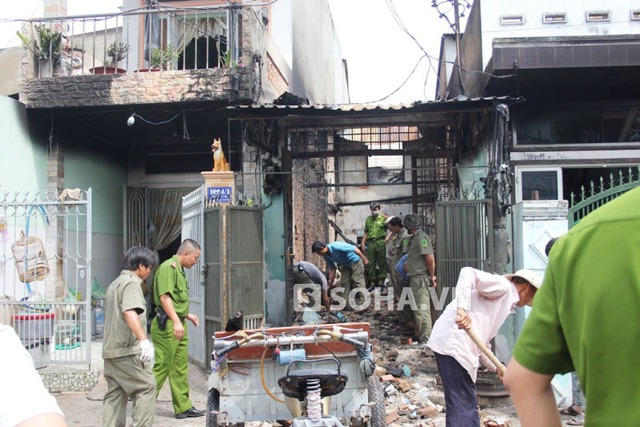 Ngôi nhà chị Tr. bị thiêu rụi hoàn toàn khiến chị bị bỏng nặng phải điều trị tại bệnh viện đến nay