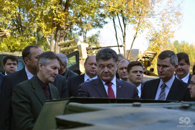 Trong bài phát biểu trước công nhân và nhân viên nhà máy Kharkiv, Tổng thống Ukraine, ông Petro Poroshenko đã công bố kế hoạch tăng cường chế tạo các loại xe tăng, xe bọc thép cho quân đội Ukraine. Ông Petro Poroshenko cũng trực tiếp kiểm tra hoạt động cũng như các sản phẩm của nhà máy Kharkiv.