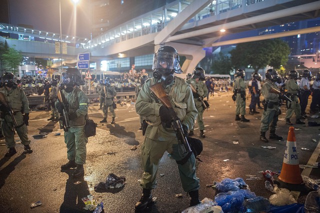 Chính quyền Bắc Kinh hoàn toàn ủng hộ cảnh sát Hồng Kông thực thi pháp luật.