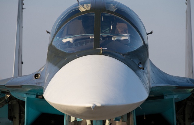 Nga nhận lô Su-34 thứ ba trong năm 2014.