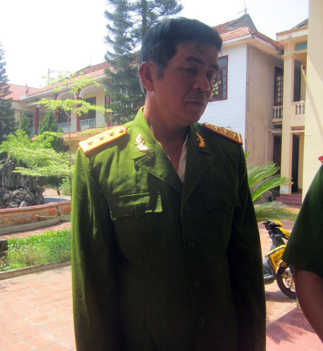 Bộ quân phụ Đại úy mà các đối tượng mua về để đóng giả cán bộ phòng PC 45 công an Nghệ An.