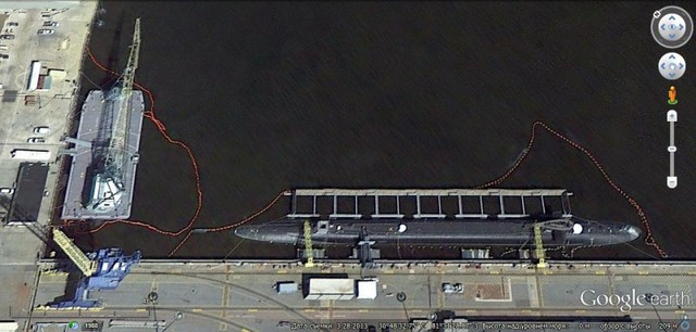 Ảnh từ Google Earth cho thấy tàu ngầm hạt nhân Ohio của Mỹ tại căn cứ Kings Bay