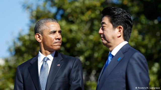 
Tổng thống Mỹ Barack Obama (trái) và Thủ tướng Nhật Shinzo Abe. Ảnh: Reuters
