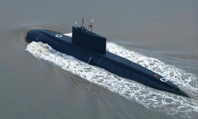Tàu ngầm Kilo Nga bán cho Trung Quốc