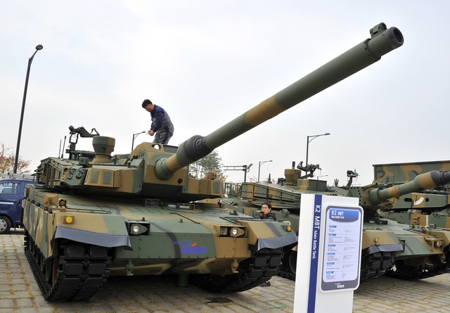 South Korea&apos;s main battle tank K2 is displayed during a press day of the Seoul International Aerospace and Defense Exhibition in Goyang, north of Seoul, on October 28, 2013