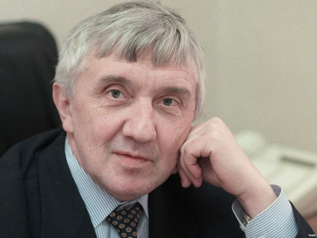 Ông Yuri Shchekochikhin