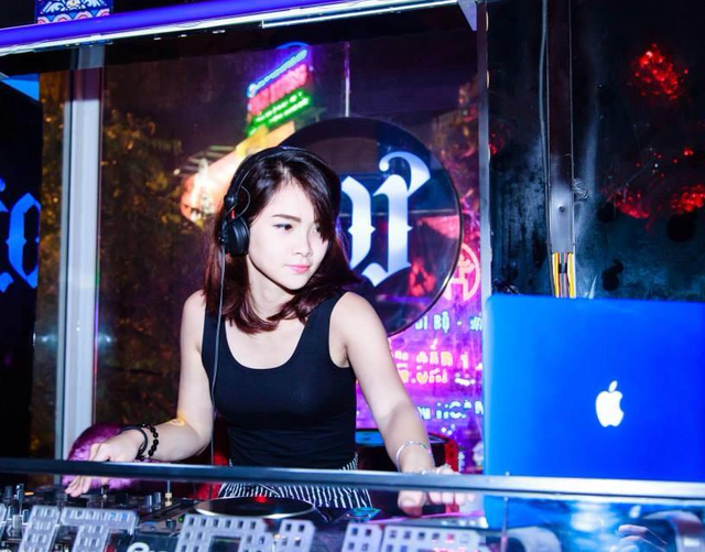 Cô nàng 25 tuổi tiết lộ: Trước đây, My cũng đã từng bỏ nhiều thời gian để mày mò, nghiên cứu về nghề DJ nhưng tất cả chỉ là theo sở thích thôi.