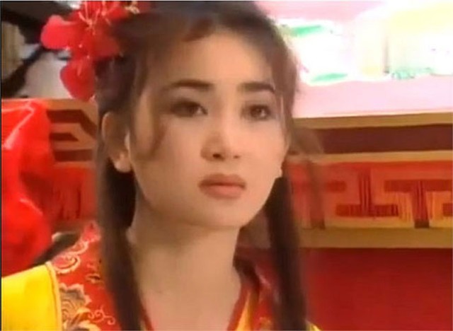 Nàng dâm phụ Phan Kim Liên.