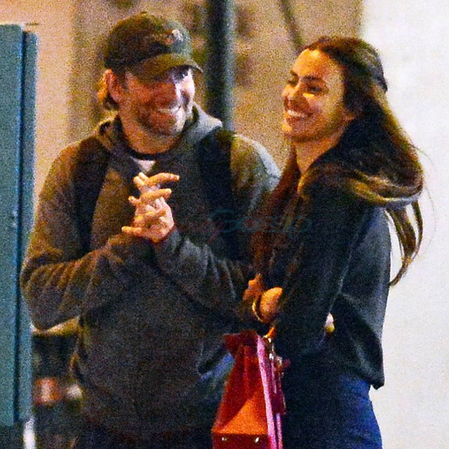 Irina đang rất vui vẻ bên người tình mới, ngôi sao điện ảnh Bradley Cooper.