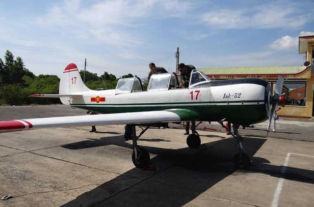 Iak-52 của Việt Nam