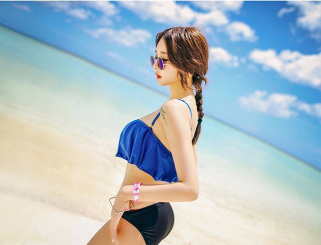 Cho Min Yeong - hot girl đẹp nhất Hàn Quốc khoe dáng gợi cảm bên bãi biển