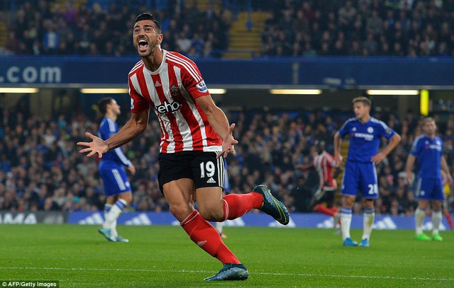 
Graziano Pelle ghi bàn thứ 3 cho Southampton ở phút 72.
