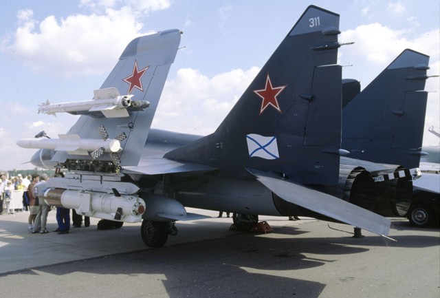 Tiêm kích đa năng MiG-29K.
