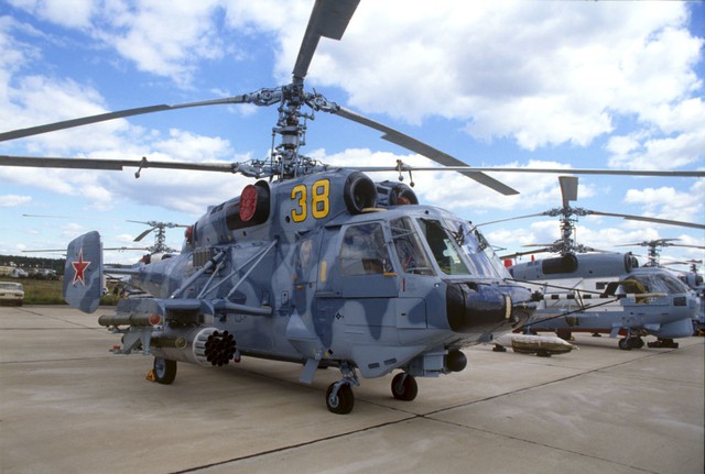 Trực thăng vận tải-chiến đấu Ka-29.