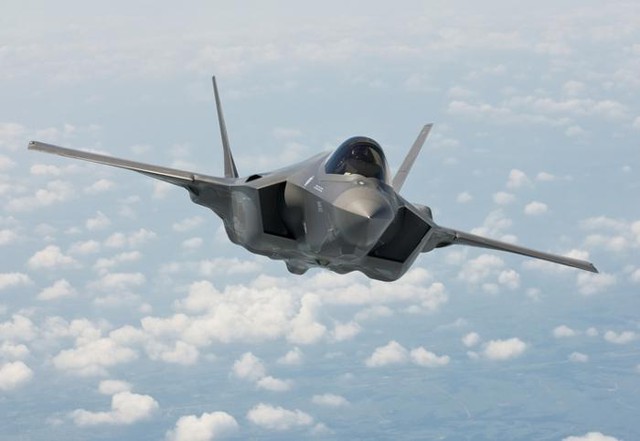 Theo bài viết, Lockheed Martin đang chế tạo động cơ chạy bằng nước cho F-35.