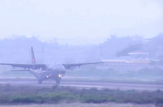 Máy bay vận tải C-295 trở về căn cứ sau chuyến bay huấn luyện. Có lẽ không bao lâu nữa các phi công Việt Nam sẽ hoàn toàn làm chủ một trong những công nghệ hàng không mới và hiện đại nhất của phương Tây.