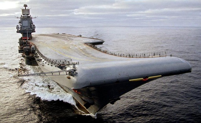 
Tàu sân bay Admiral Kuznetsov là tàu sân bay duy nhất của Nga hiện nay.

