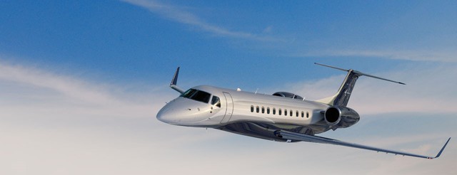 Máy bay phản lực mới mua của bầu Đức Embraer Legacy bắt nguồn từ dòng máy bay phản lực thương mại Embraer ERJ 145.