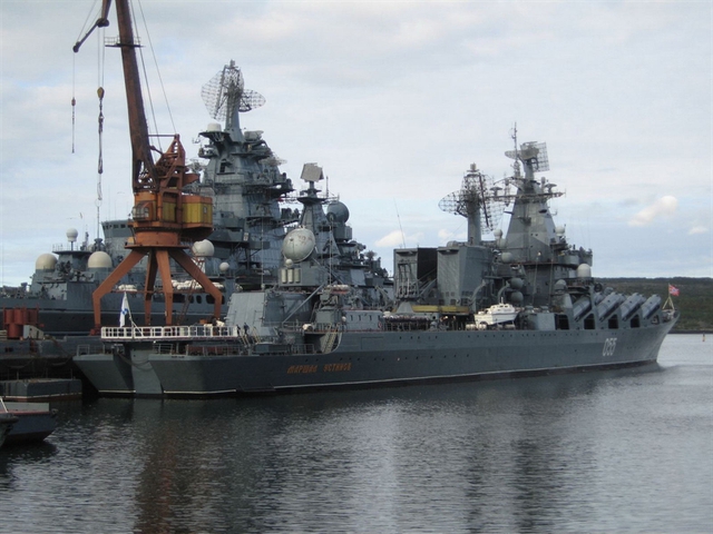 
Và vào tháng 6/2013, chiếc tàu tuần dương này hạ thuỷ trở lại và các công việc hiện đại hoá được tiến hành ngay khi nó nổi trên mặt nước. Trước đó, kế hoạch bàn giao tàu Marshal Ustinov trở lại là vào cuối năm 2015.

Hiện nay, Hải quân Nga có ba tuần dương hạm tên lửa Slava đang phục vụ, bao gồm Moskva (thuộc Hạm đội Biển Đen), Varyag (Hạm đội Thái Bình Dương) và Marshal Ustinov (Hạm đội phương Bắc).
