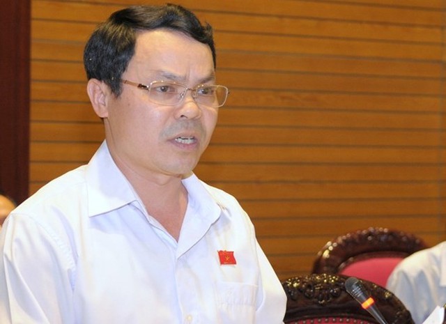 
ĐBQH Nguyễn Tiến Sinh, Phó trưởng Đoàn chuyên trách Đoàn ĐBQH tỉnh Hòa Bình (Nguồn ảnh: Quốc hội)
