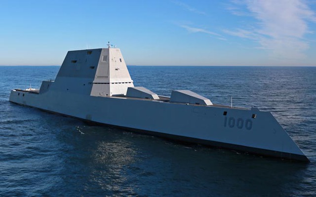 
Khu trục hạm lớn nhất thế giới USS Zumwalt.
