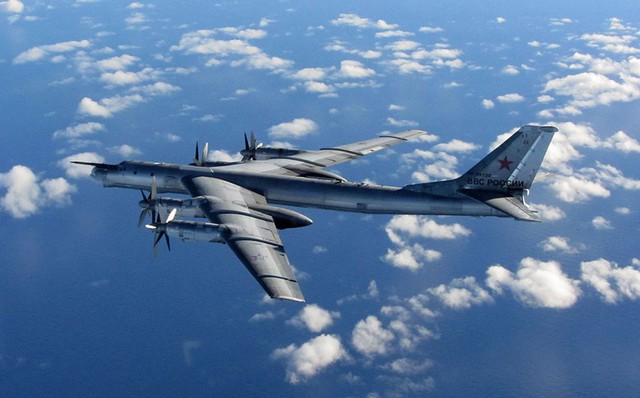 Máy bay ném bom Tu-95 của Nga