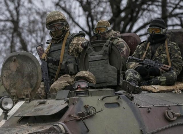 Quân đội Ukraine ở miền Đông.