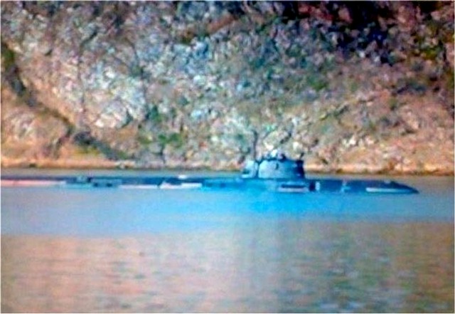 Hình ảnh được cho là tàu ngầm Losharik tại Deer Bay, trong khoảng năm 2007-2010