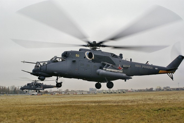 
Các dòng trực thăng vũ trang Nga ngày nay không ngừng được hiện đại hóa để phù hợp với chiến tranh hiện đại, trong đó có thể kể tới dòng trực thăng tấn công thế hệ mới như Mi-35M biến thể nâng cấp toàn diện của Mi-24V.
