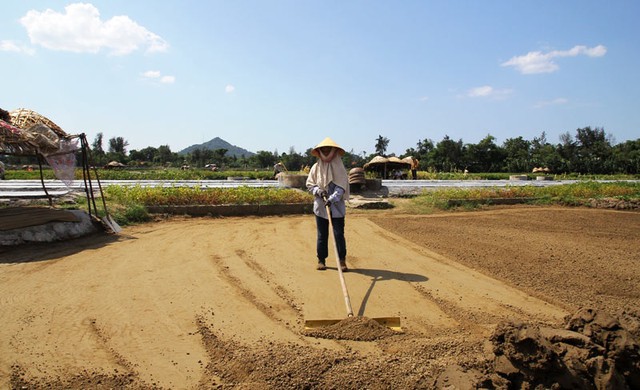 Cả làng, nắng nóng, đạt đỉnh, Hà Tĩnh, diêm dân