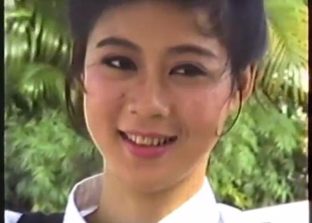 Khi ấy, cô đang là thần tượng của những người yêu phim Việt bên cạnh Lý Hùng, Việt Trinh...