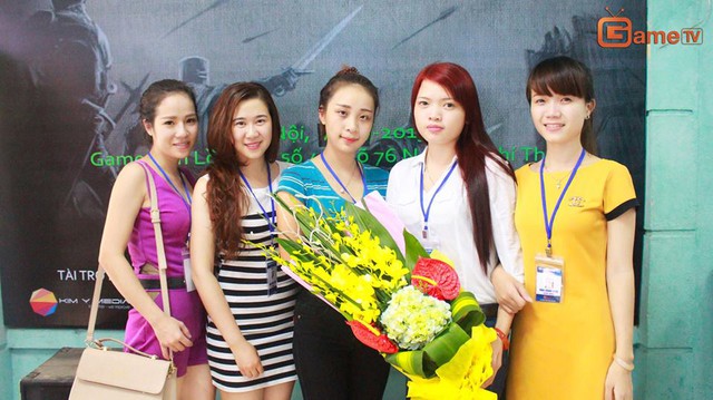 
Cách đây chưa lâu, Chuồn Chuồn đã tham dự giải Business 2015 nội dung dành cho các game thủ nữ và gây ấn tượng với khả năng ép đời chuẩn mực.
