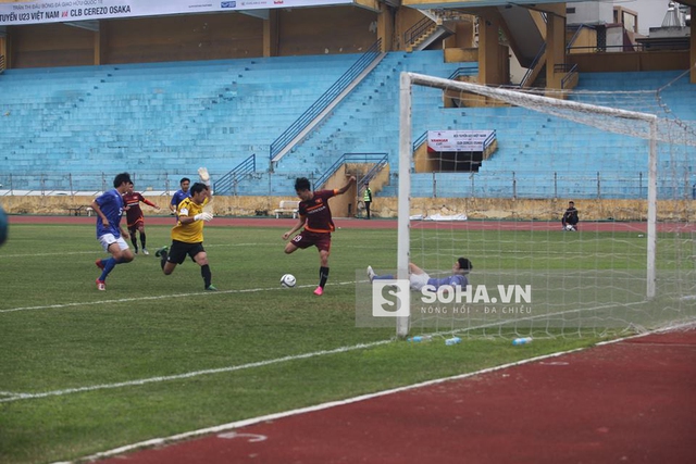 Văn Toàn bỏ lỡ cơ hội.