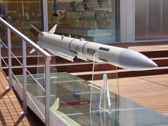 Tên lửa không đối không tầm xa MBDA Meteor