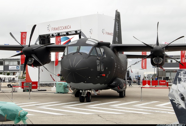 
C-27J do công ty Alenia chế tạo.
