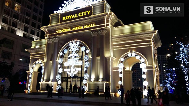 Royal City vắng khách hơn dịp Noel