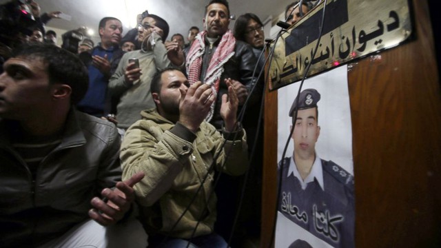 Người Jordan bày tỏ sự thương tiếc trước cái chết đau đớn của phi công Kasaesbeh