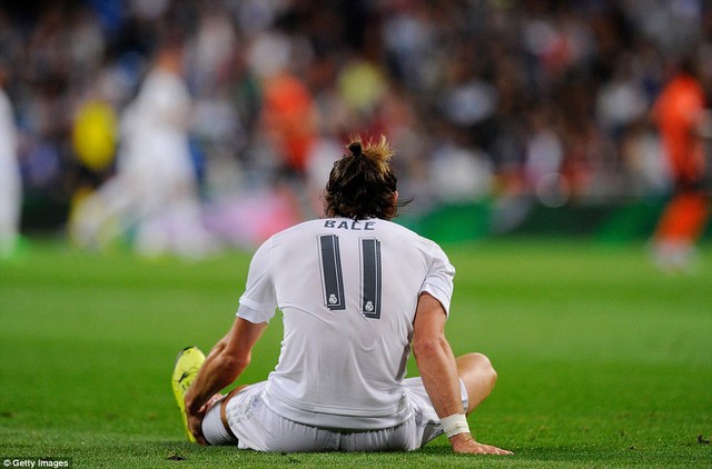 
Bale chấn thương.
