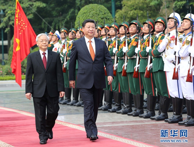 
Tổng Bí thư Nguyễn Phú Trọng chủ trì lễ đón chính thức Tổng Bí thư, Chủ tịch Trung Quốc Tập Cận Bình. Ảnh: Xinhua
